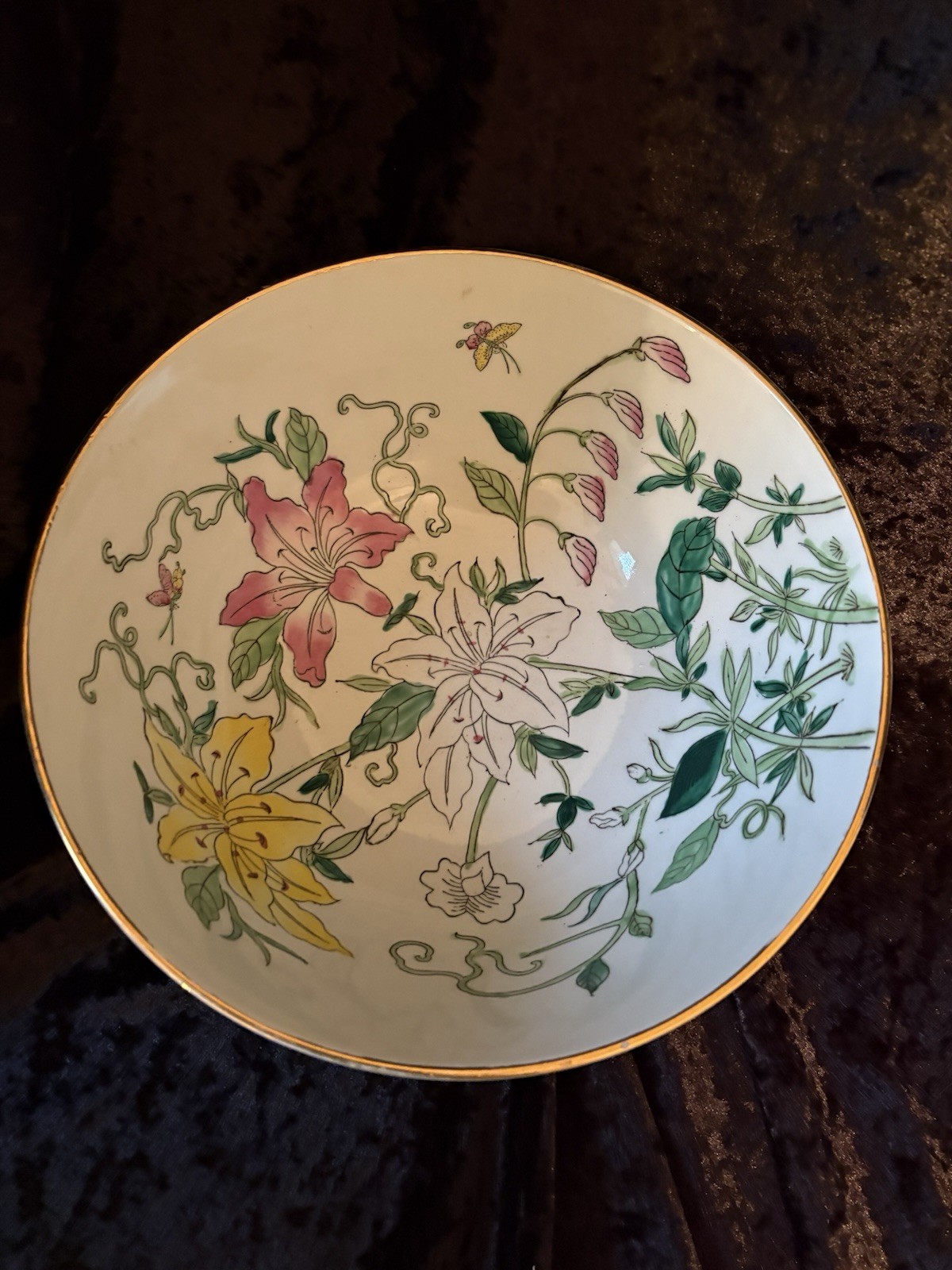 Large Decorative Oriental Bowl With Tiger Lily Motif, 10”