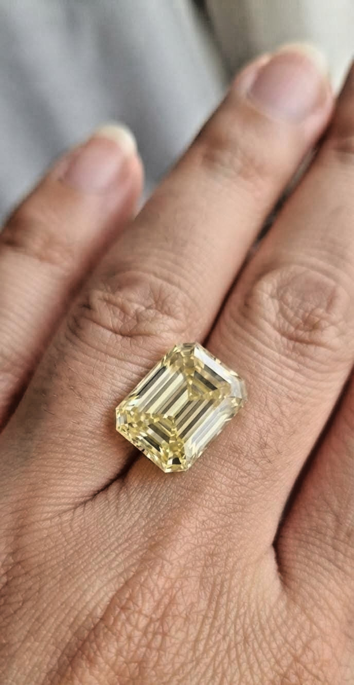 Premium Yellow Color Loose 4 Ct Emerald Cut CERTIFIED Lab-Grown CVD Diamond VVS1