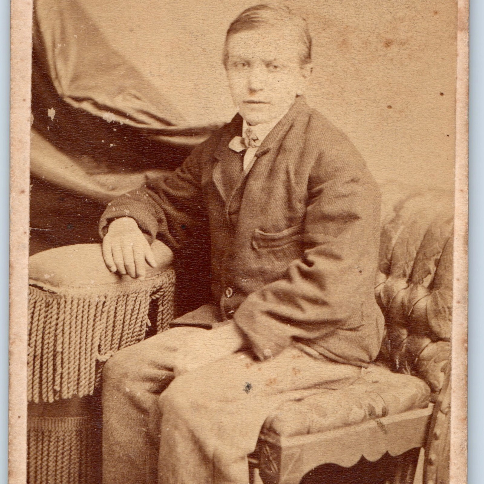 c1870s Reading PA CDV Photo Boy Posing Studio Portrait Chas A Saylor Antique 4\