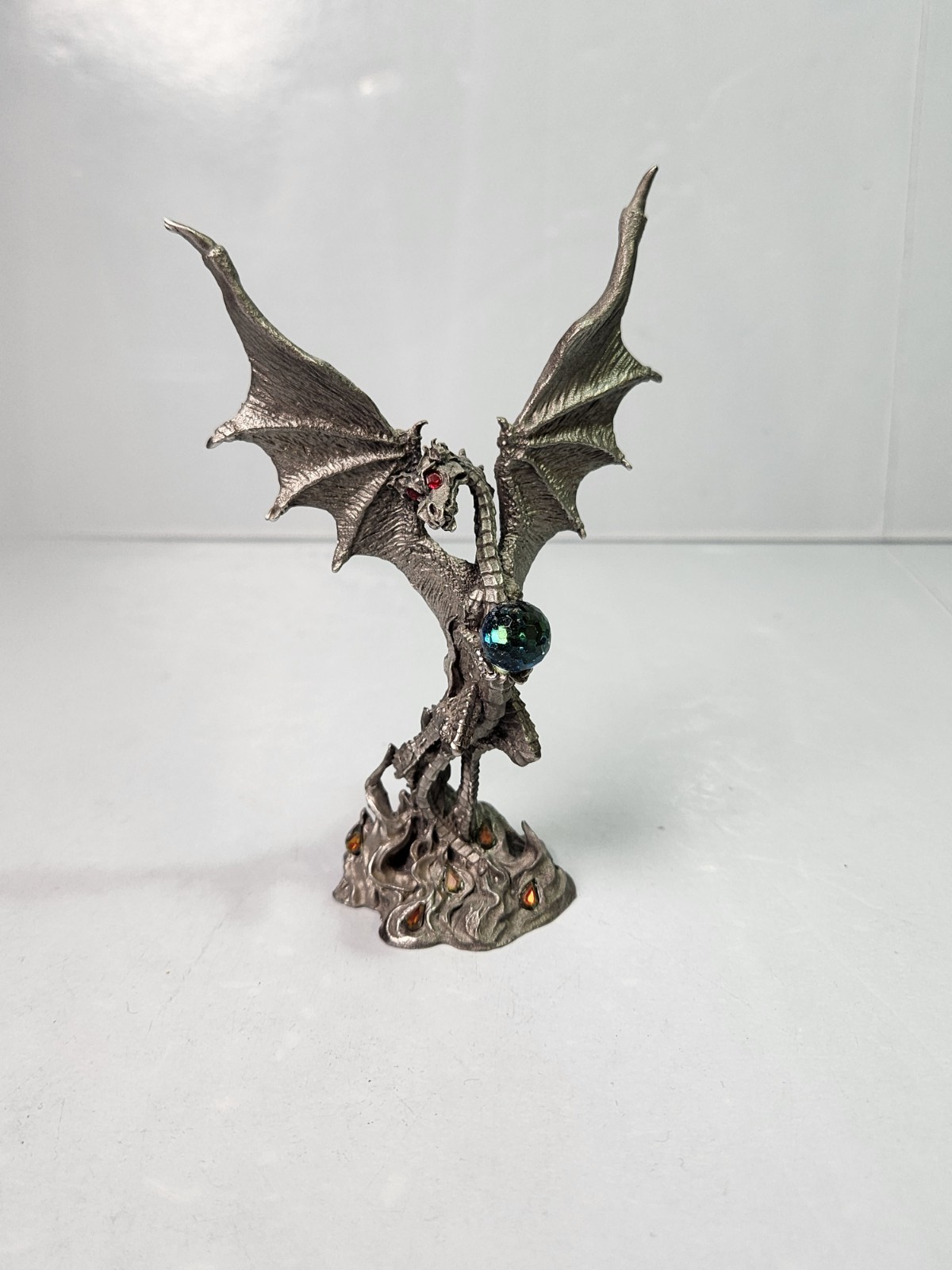Perth Pewter 1987 Winged Dragon w Ruby Eyes & Crystal Ball By Jedidiah
