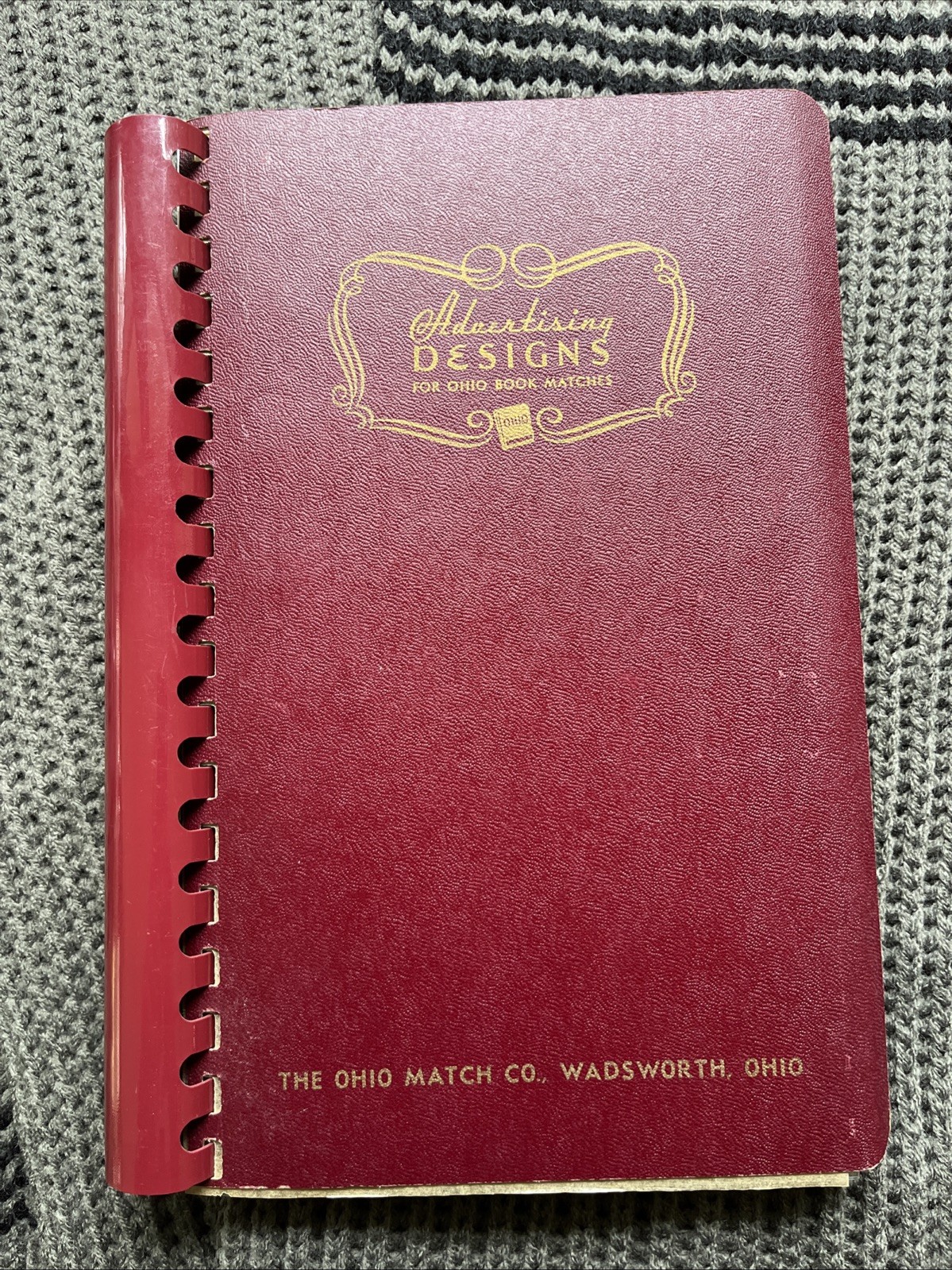 Vtg 40+ Match Books Covers in Heavy Album 10+ Pages Ohio Match Co Disneyland