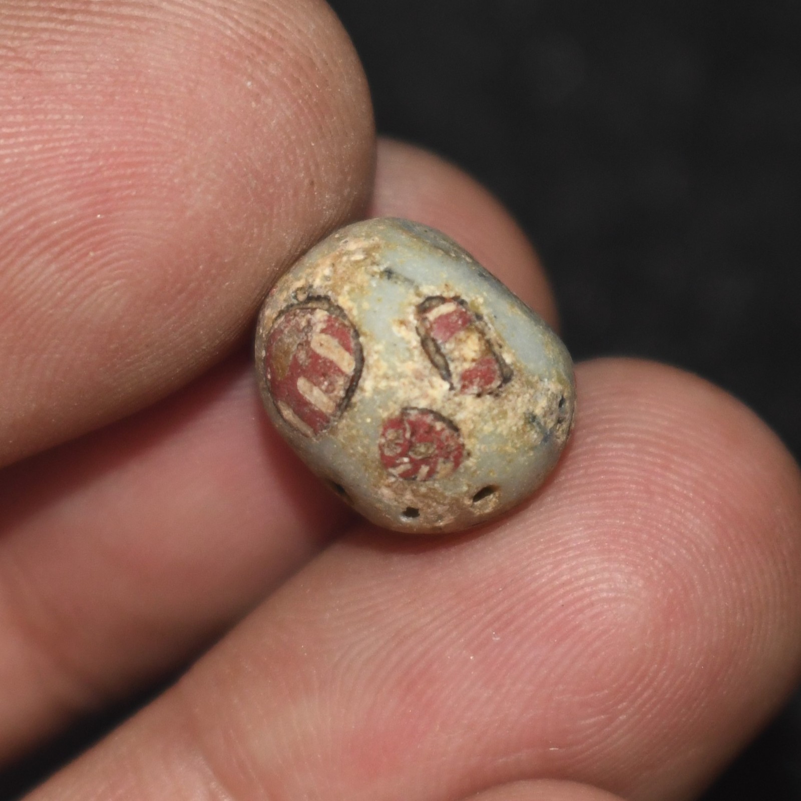 Extremely Rare Ancient Roman Mosaic Gabri Glass Bead in good Condition