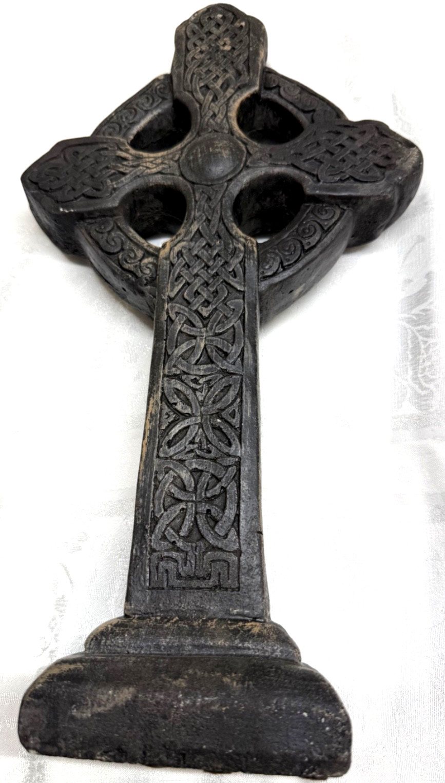 Vintage Irish Peat Turf Decorative Celtic Cross Figurine (6 pounds)