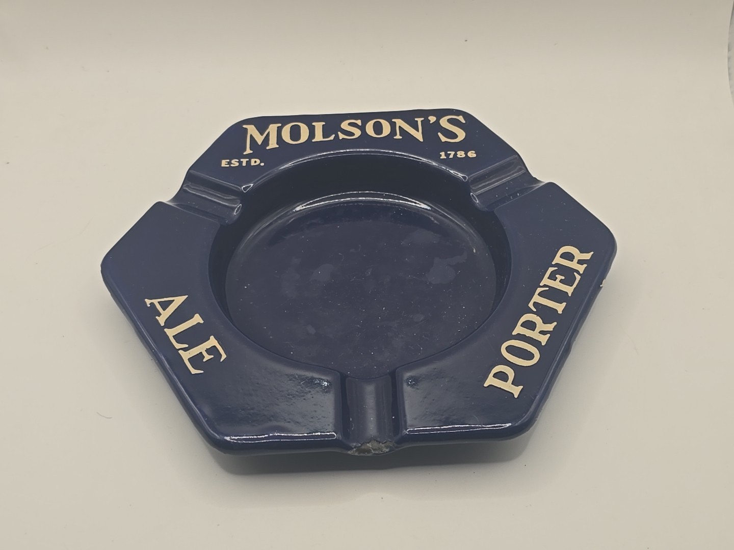 VINTAGE MOLSON\'S BLUE ENAMEL ASTRAY PORTER ALE CANADAIAN BEER CIGAR 