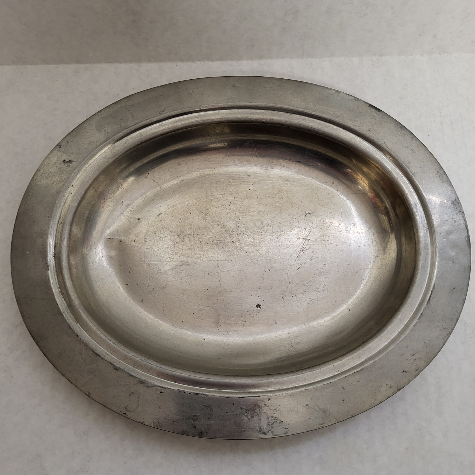 Antique Royal M.M. Co. Solid Pewter Oval Serving Platter 11.5\