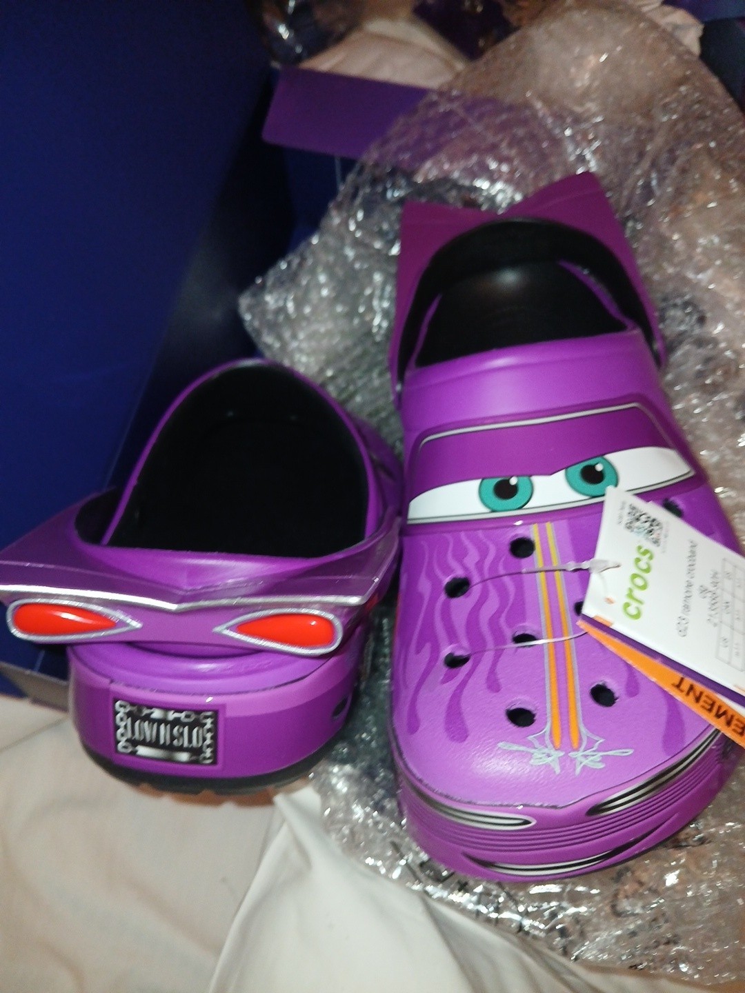 2026 D23 Exclusive Disney Pixar Cars Ramone Limited Edition Light Up Crocs M11