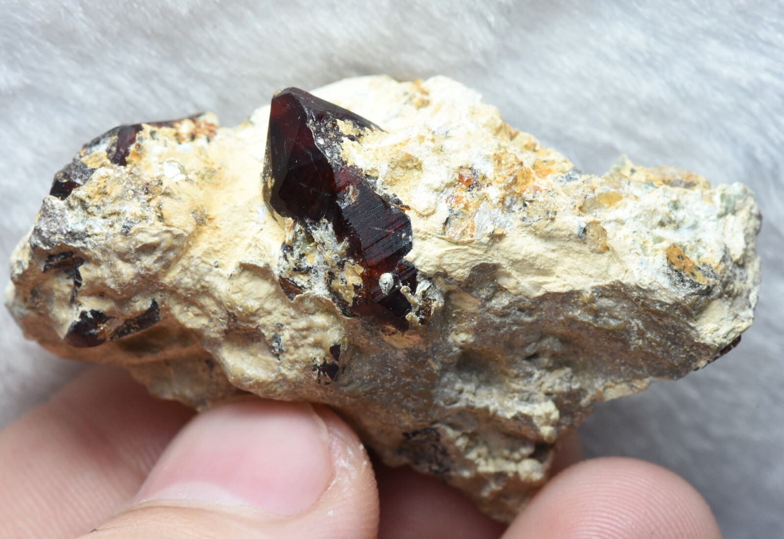 99 Carat Top Quality Natural Chondrodite ( Chlinohumite ) Crystal On Matrix