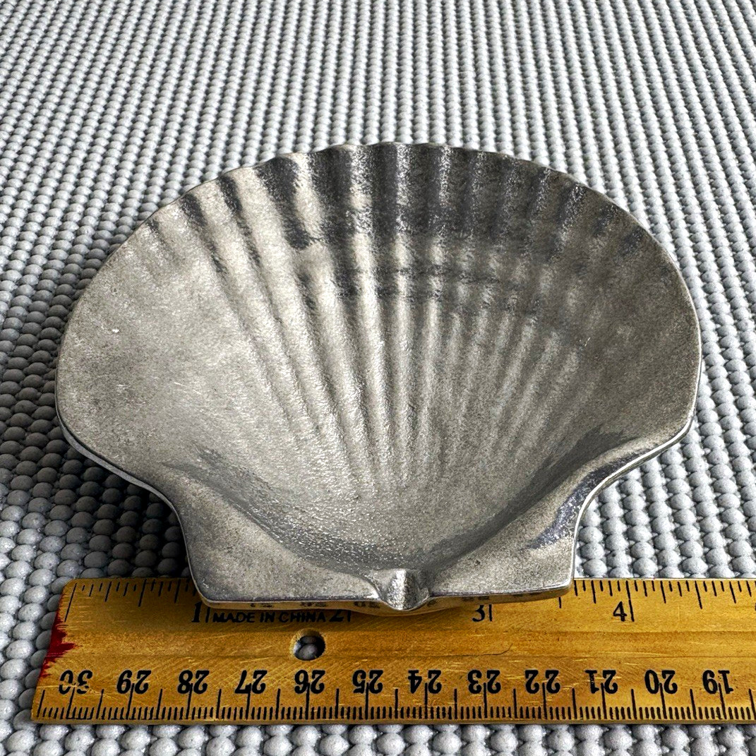 Vintage Pewtarex Scallop Shell Dish Olde Country Reproductions York PA 4.5\