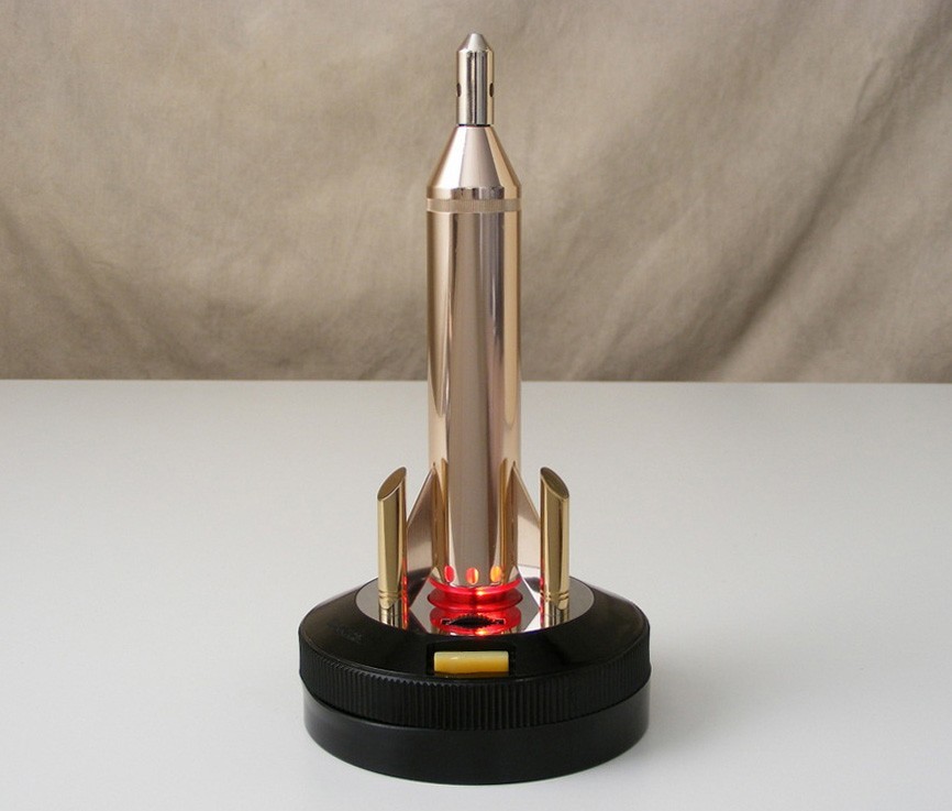 Vintage 60s MCM Space Age BRONICA ROCKET Electric Table LIGHTER ~ Parts/Display