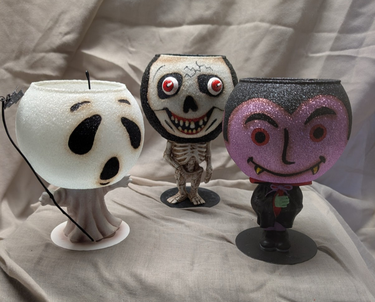 SET of SIX (6) VINTAGE DEPT 56 \