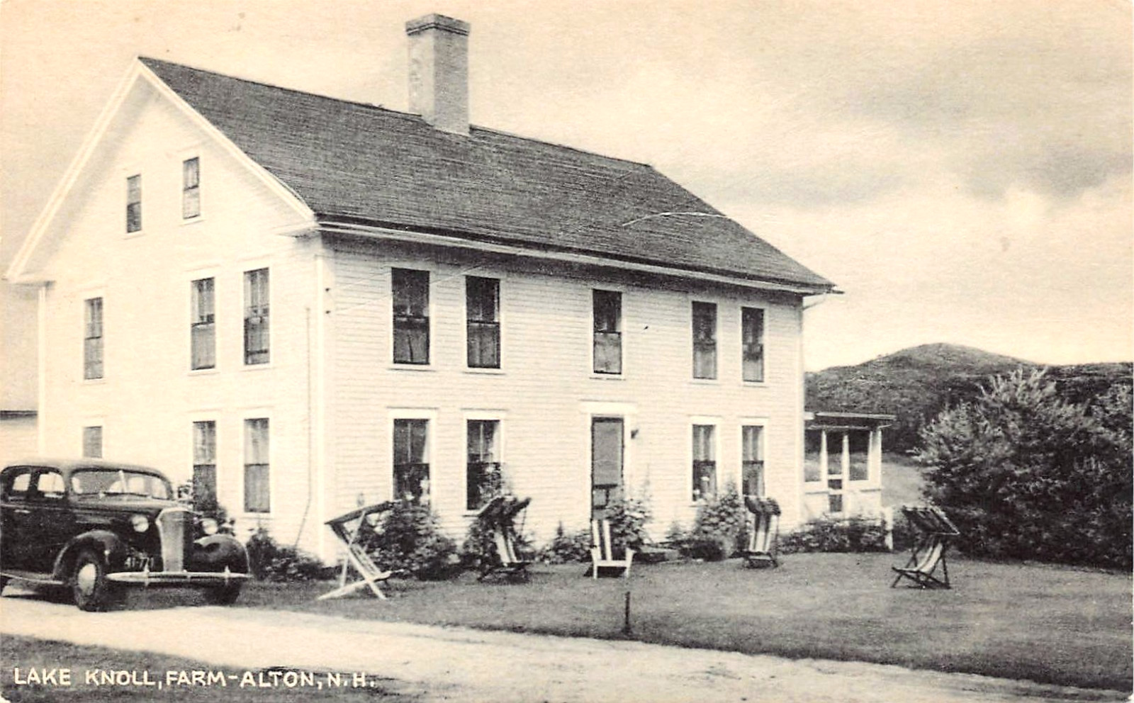 Lake Knoll Farm Alton NH Lake Winnipesaukee c1936 B&W Vintage DB Postcard CP456