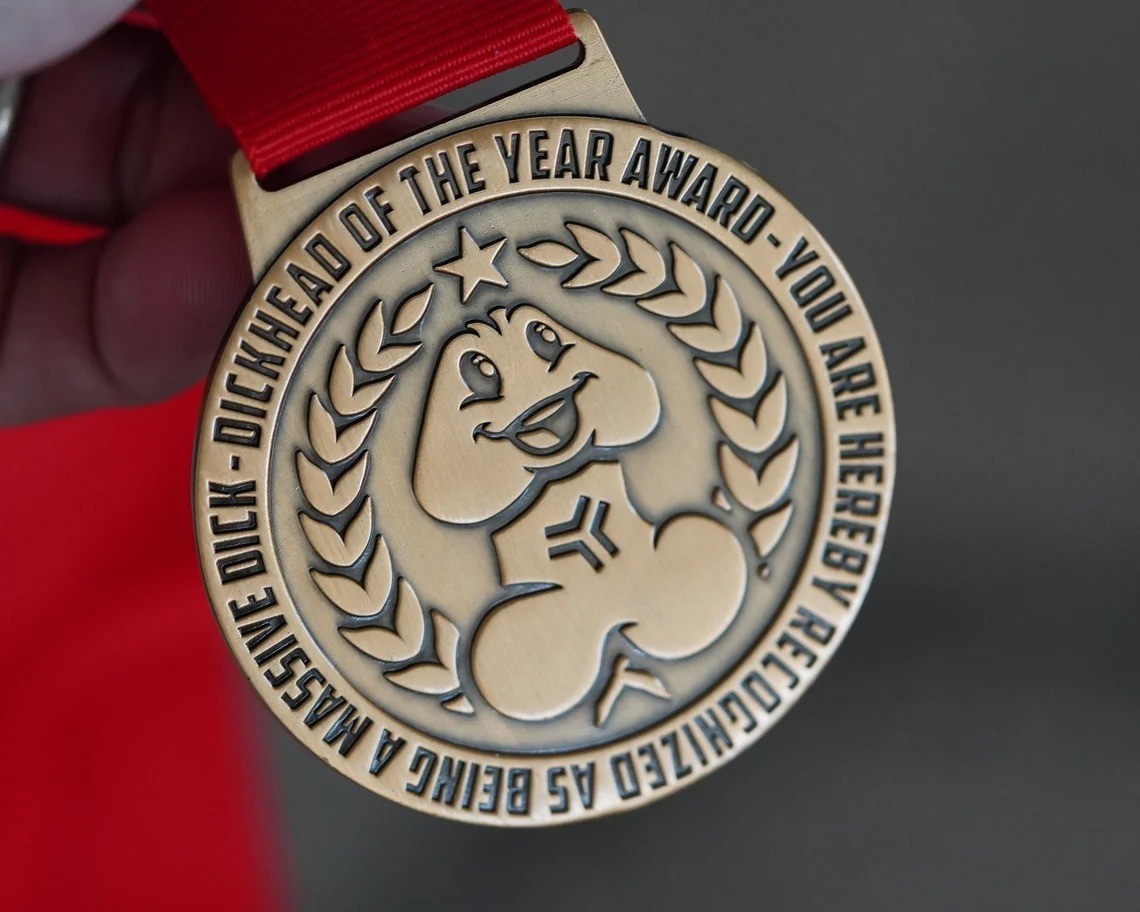 Dickhead of the Year Medal – Funny Gag Gift for Him, Crass Party Award Humor