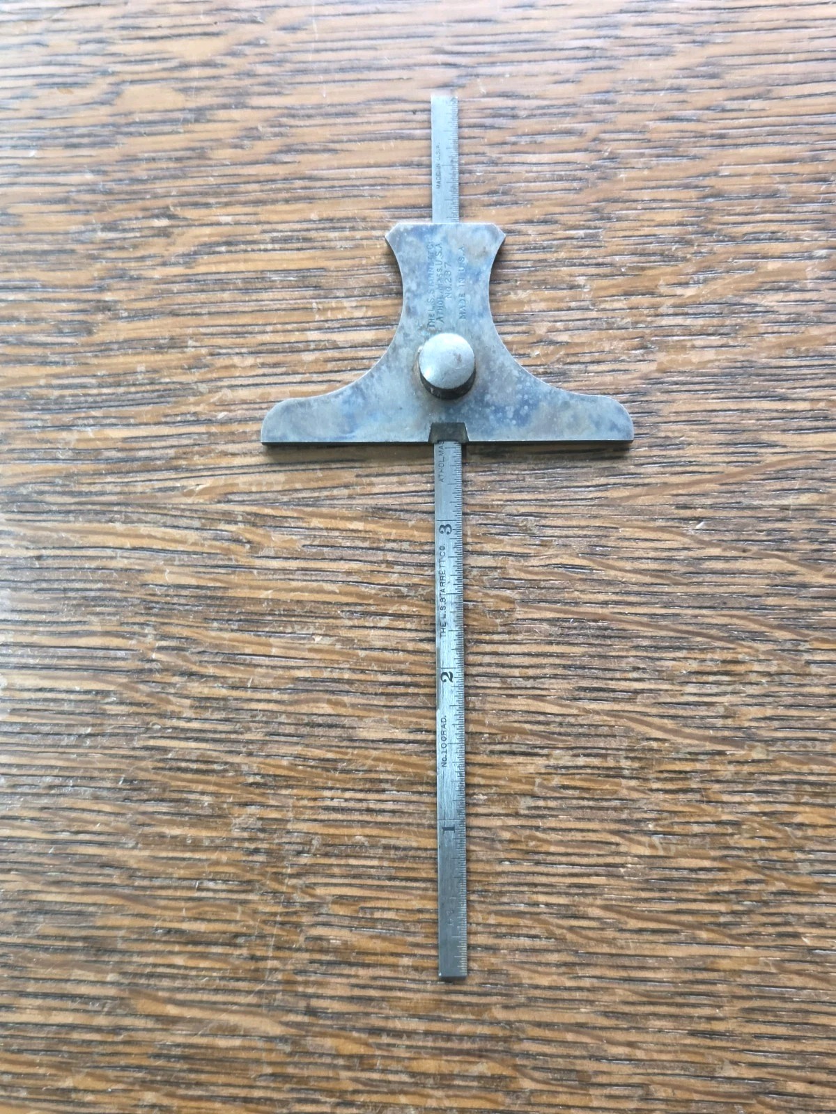 Vintage L. S. Starrett No. 237 Depth Gage w/6\