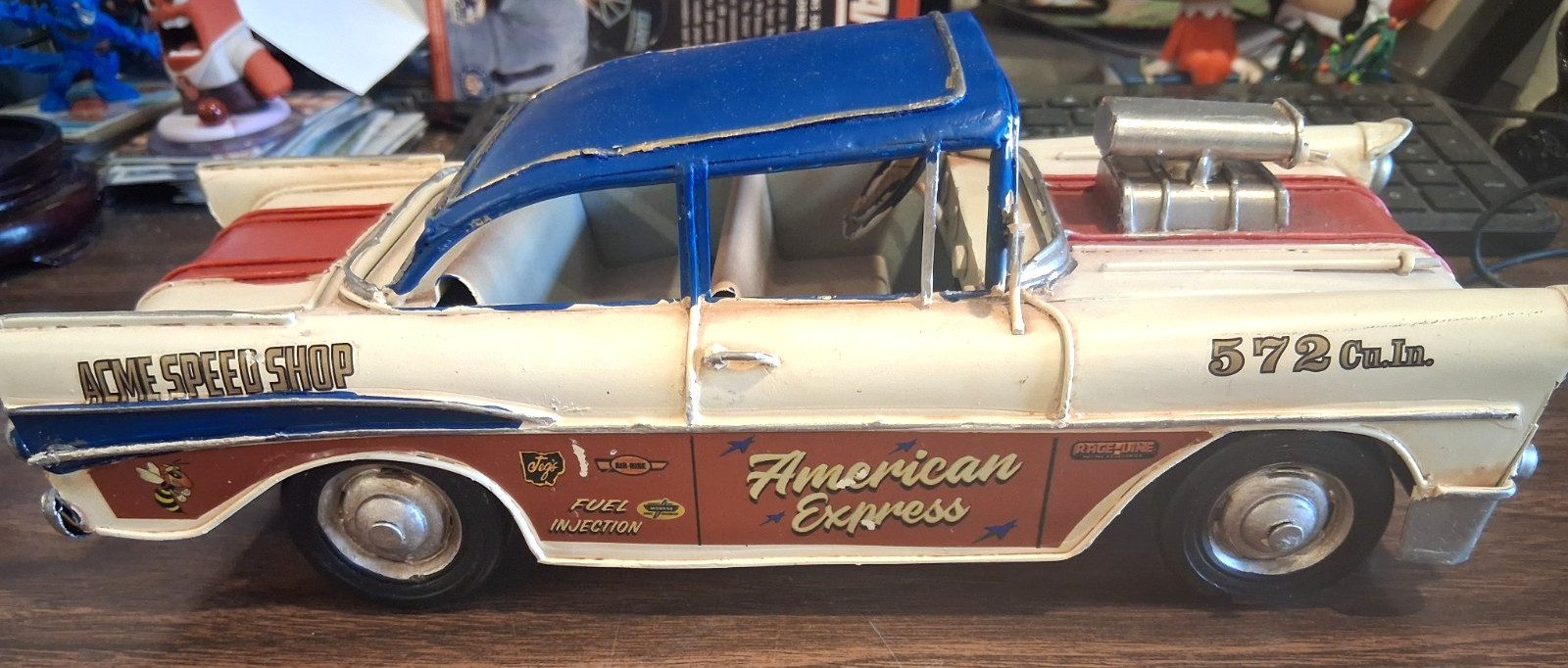 RUSTIC 1970\'s RETRO VINTAGE 1957 CHEVROLET BEL AIR GASSER STYLE METAL CAR, 1/18