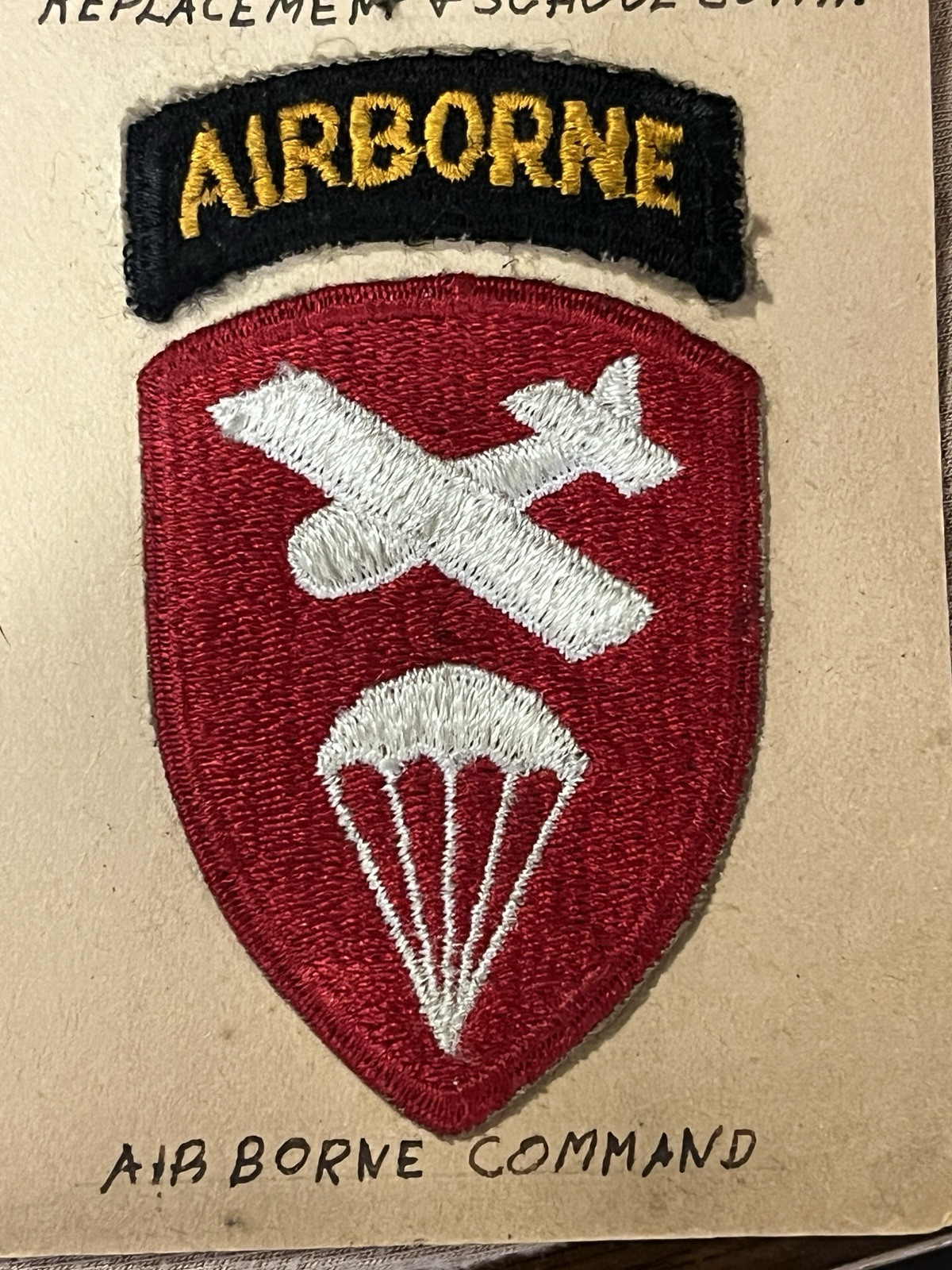 ORIGINAL CUT-EDGE WW2 AIRBORNE COMMAND GLIDER PARACHUTE PATCH OFF UNIFORM