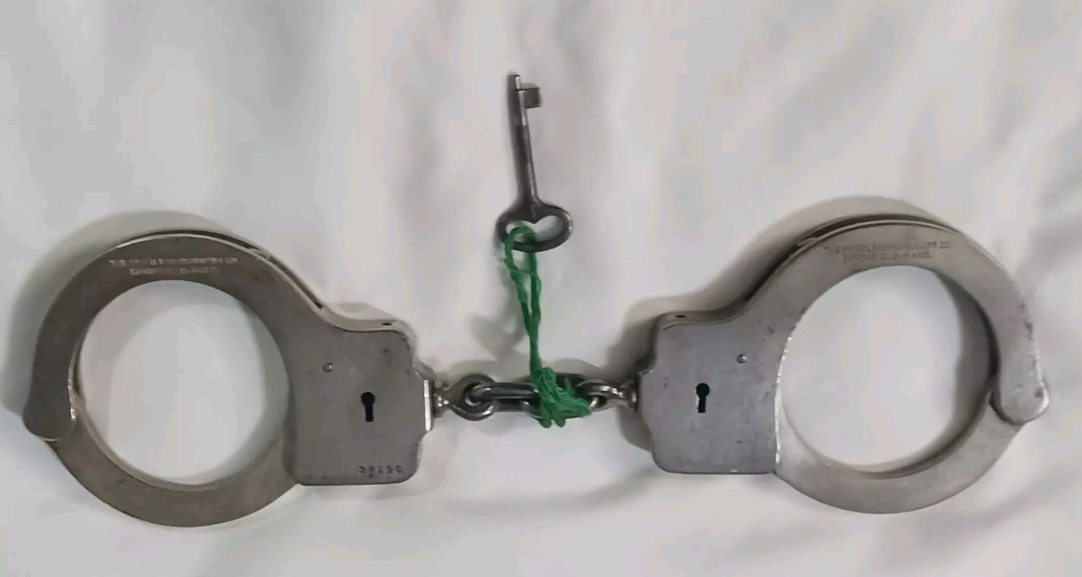Antique Handcuffs 1924 The Peerless Handcuff Co. Springfield Massachusettes 