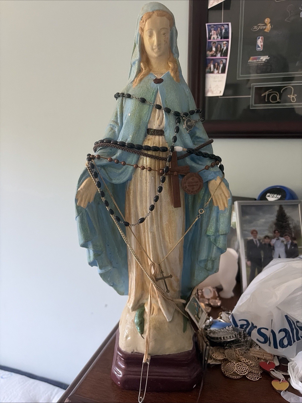 * AMAZING VINTAGE VIRGIN MARY. VERY LARGE, VERY OLD