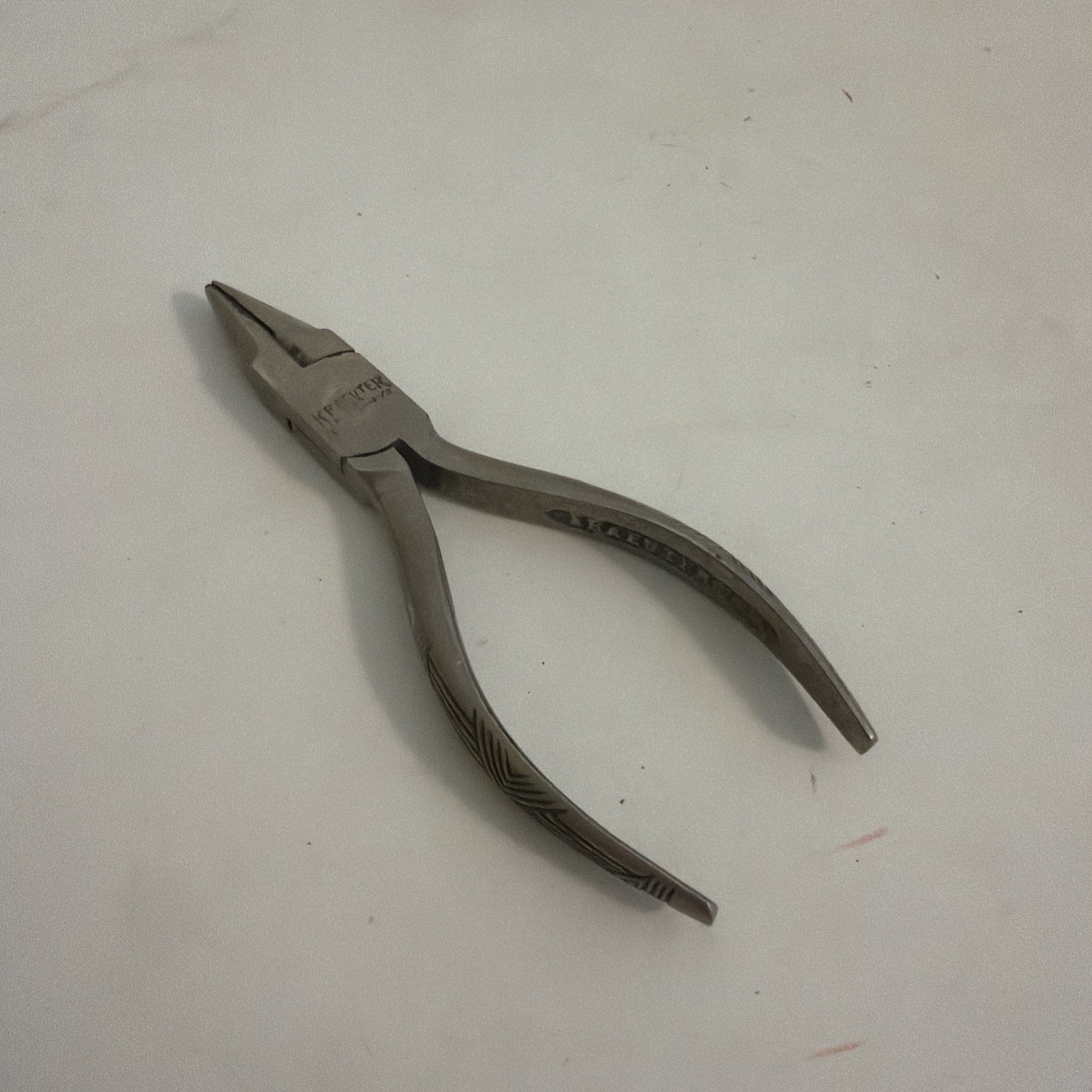 ~1930-1950 Antique Kraeuter Flat-Nose Side-Cutting Pliers no. 1593 4 1/2 in.