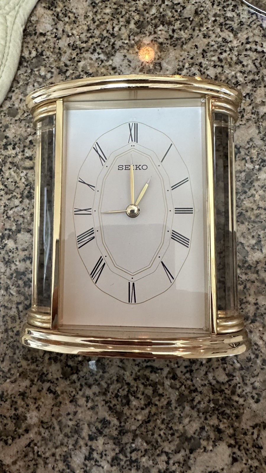 SEIKO QHE017G  Gold Alloy Mantel Bedroom Desk Alarm Carriage Clock