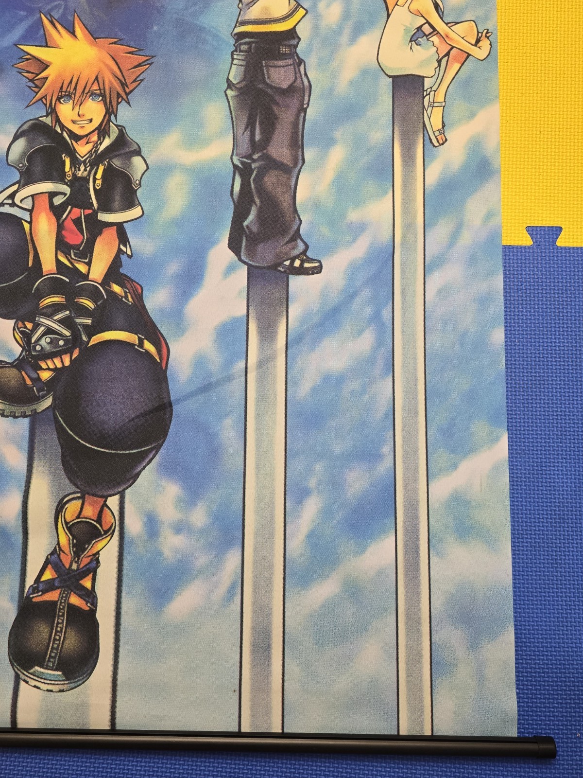 RARE Kingdom Hearts Hanging Wall Scroll Roxas, Sora, Riku, Kairi, Naminé 42x32 