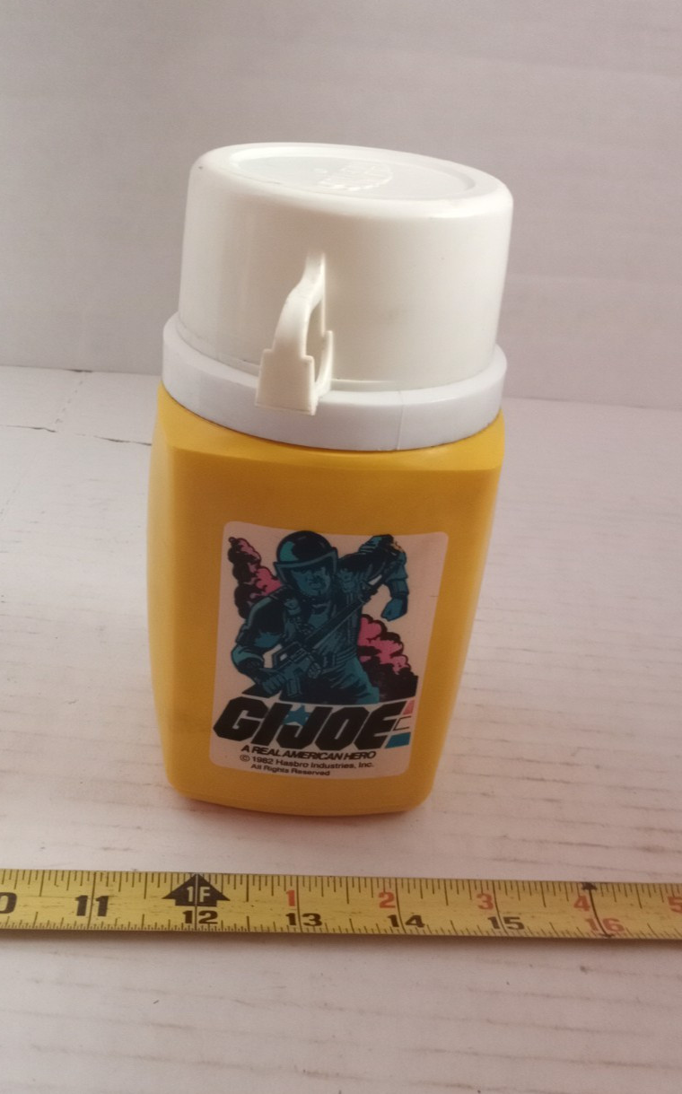 Vintage 1982 Hasbro Aladdin GI JOE Grunt Yellow Lunchbox Thermos with Sipper Top