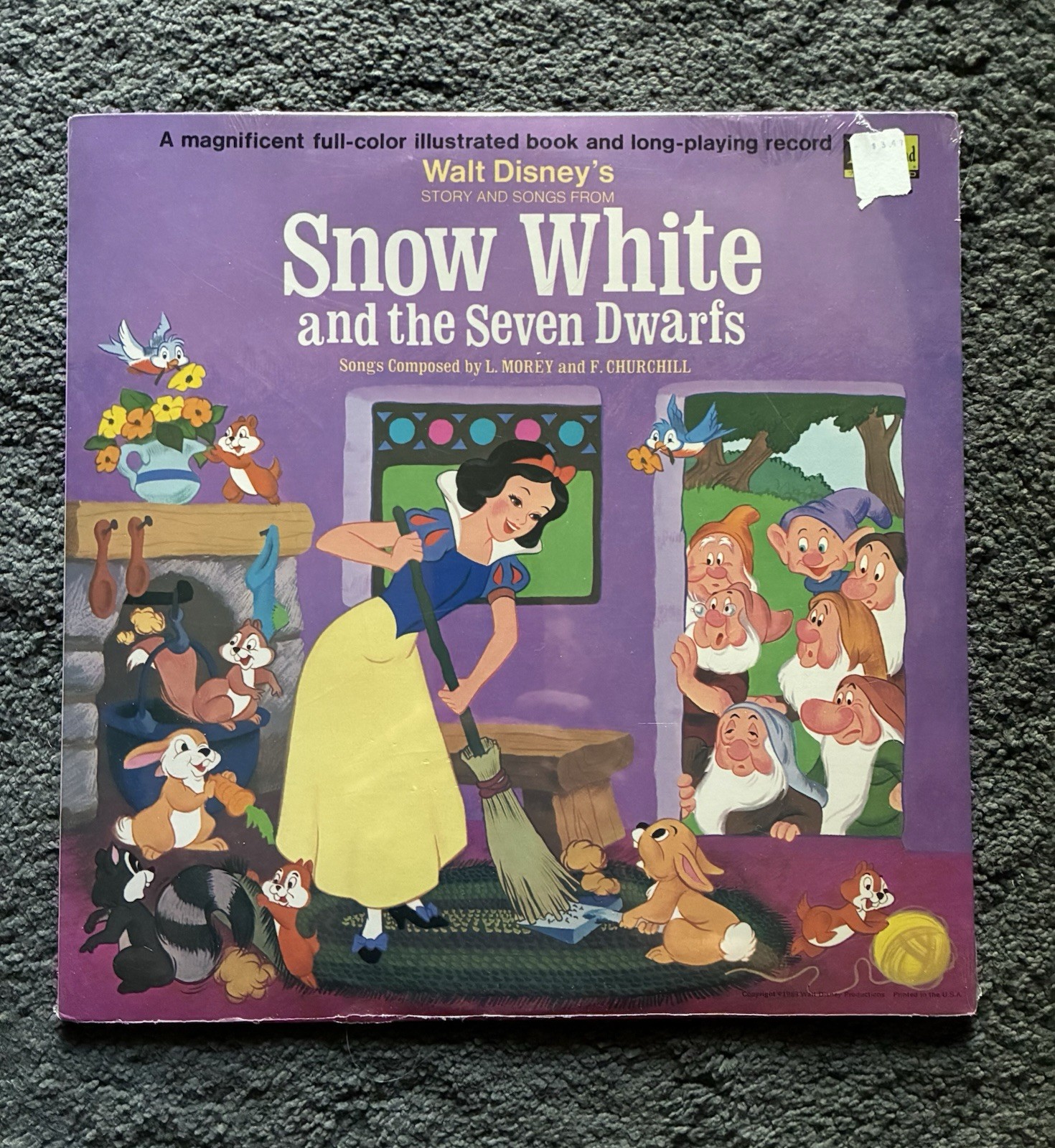 Disneyland Records Walt Disney Snow White and the 7 Dwarfs LP Book 1969 Sealed