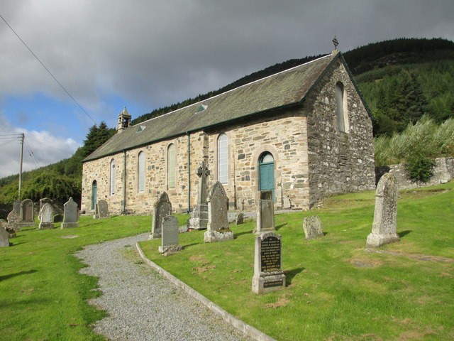 Photo A2 Dull Church In spite of its name, Dull is an attractive hamlet. c2013