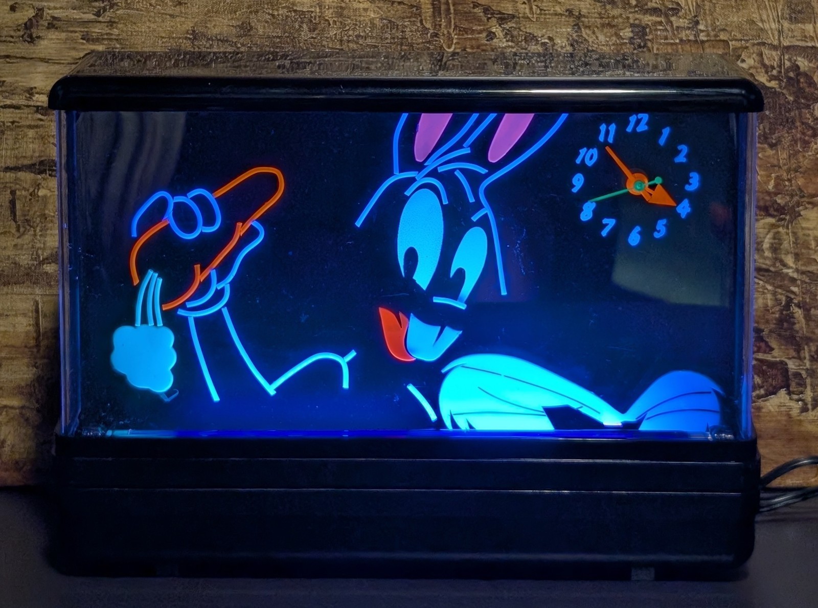 VTG 80s Nuon Klocks Bugs Bunny Blacklight Clock w/ Original Box Working w/ FLAW