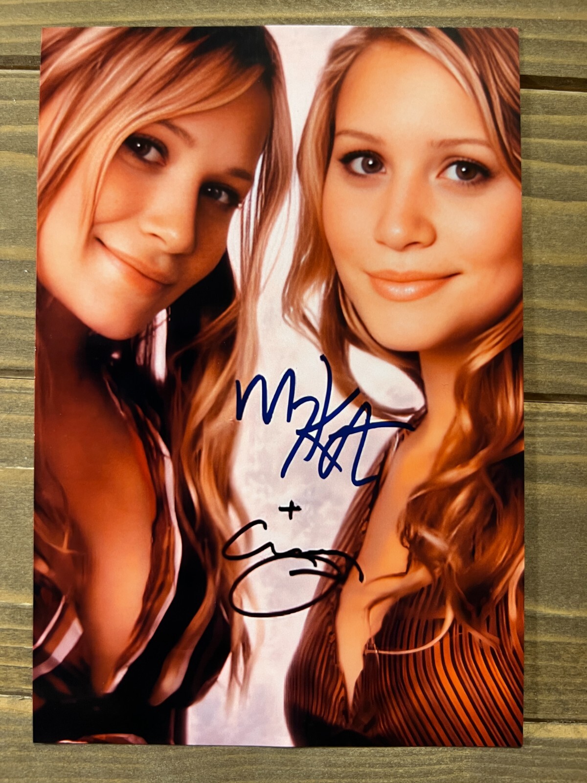 Mary Kate & Ashley Olsen Signed Pretty Photo Reprint Photo Glossy 4x6 Inch #204