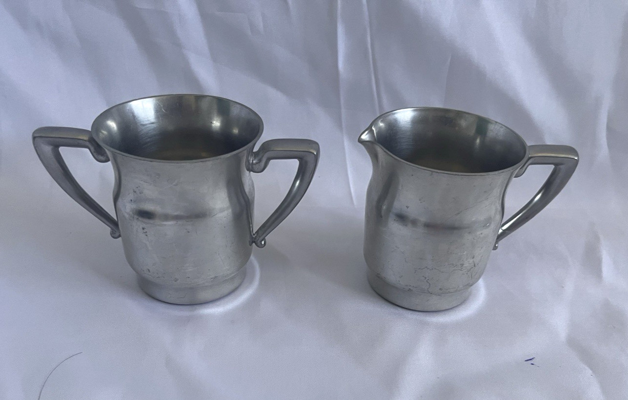 VINTAGE signed John Stanish Hampton Falls NH pewter cream & sugar set.