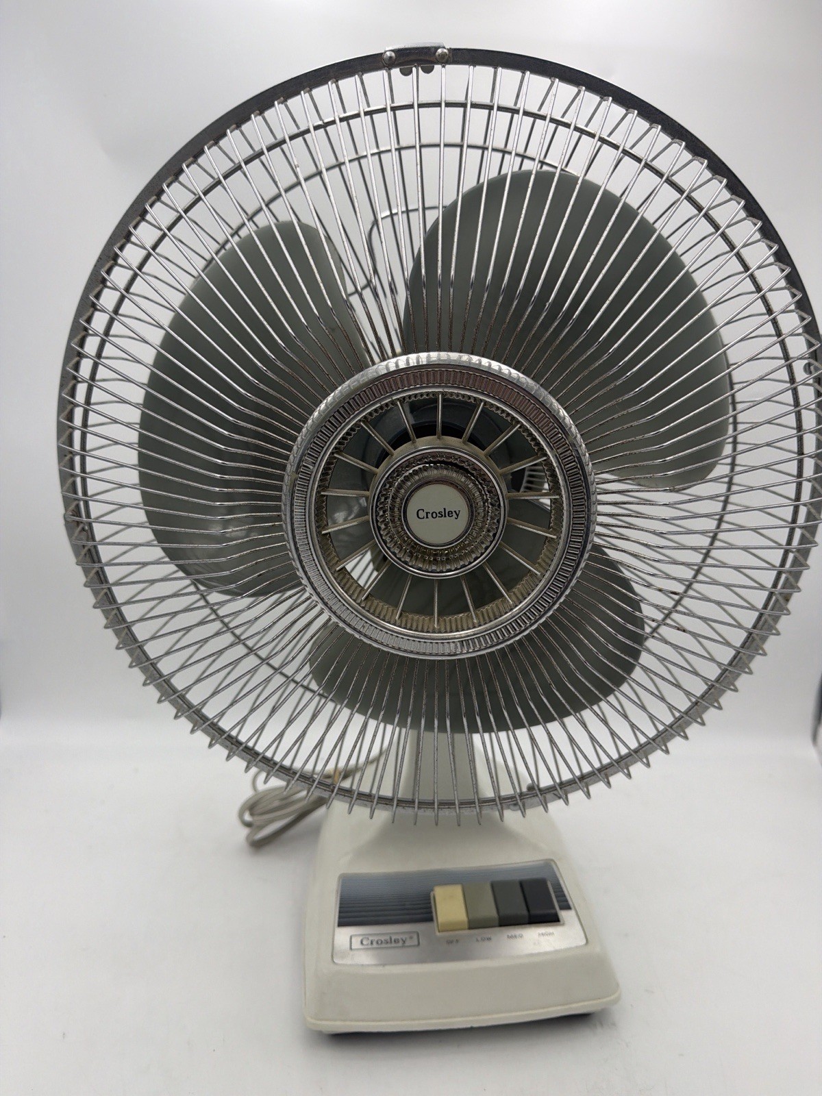 Vintage 12” Crosley Table Fan Oscillating 3 Speed Grey￼ Blade Works Great