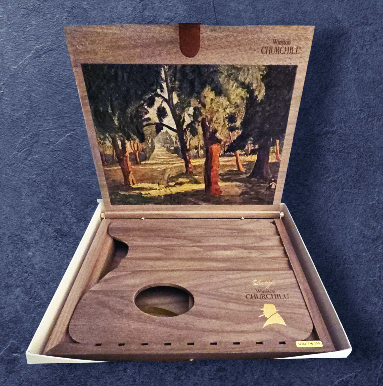 Davidoff Winston Churchill Limited Edition 2025 Cigar Box For The  Collector