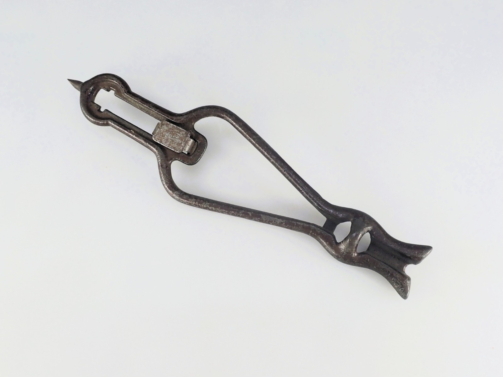 Antique 1903 PEERLESS Combination Can Opener & Knife Sharpener Cast Iron Tool Pa