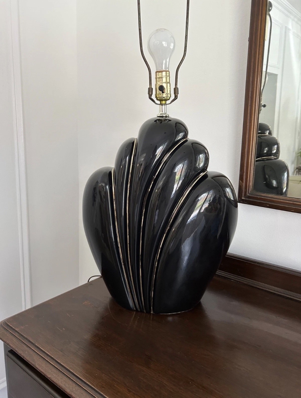 Vintage 80s Clamshell Table Lamp Black Post Modern Revival Ceramic Glazed
