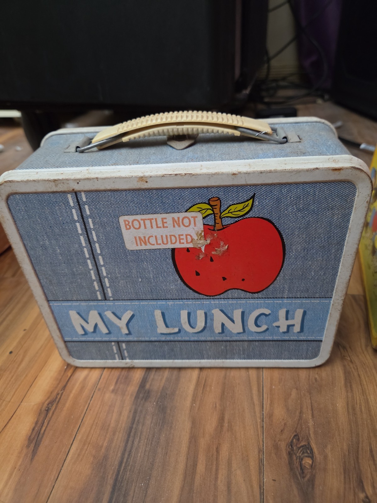 Vintage Ohio Art Metal My Lunch Apple Lunch Box