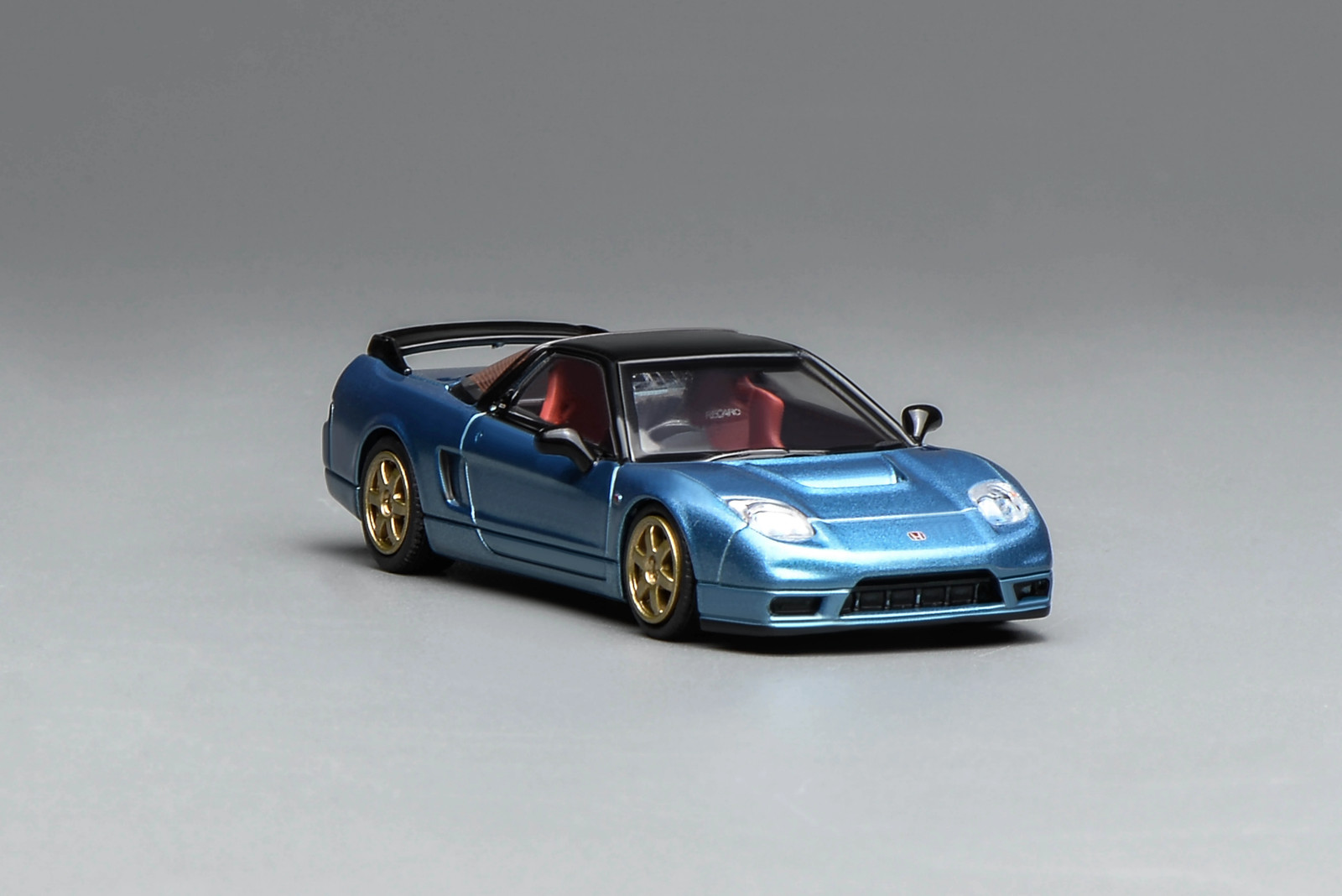 MotorHelix 1/64 Honda NSX-R NA2 Diecast Model Car Ice Blue Toys Gifts Display