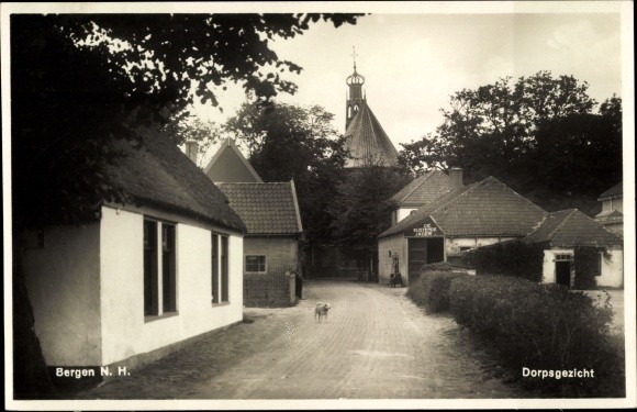 Postcard Bergen North Holland Netherlands, Dorpsgezicht - 3711436