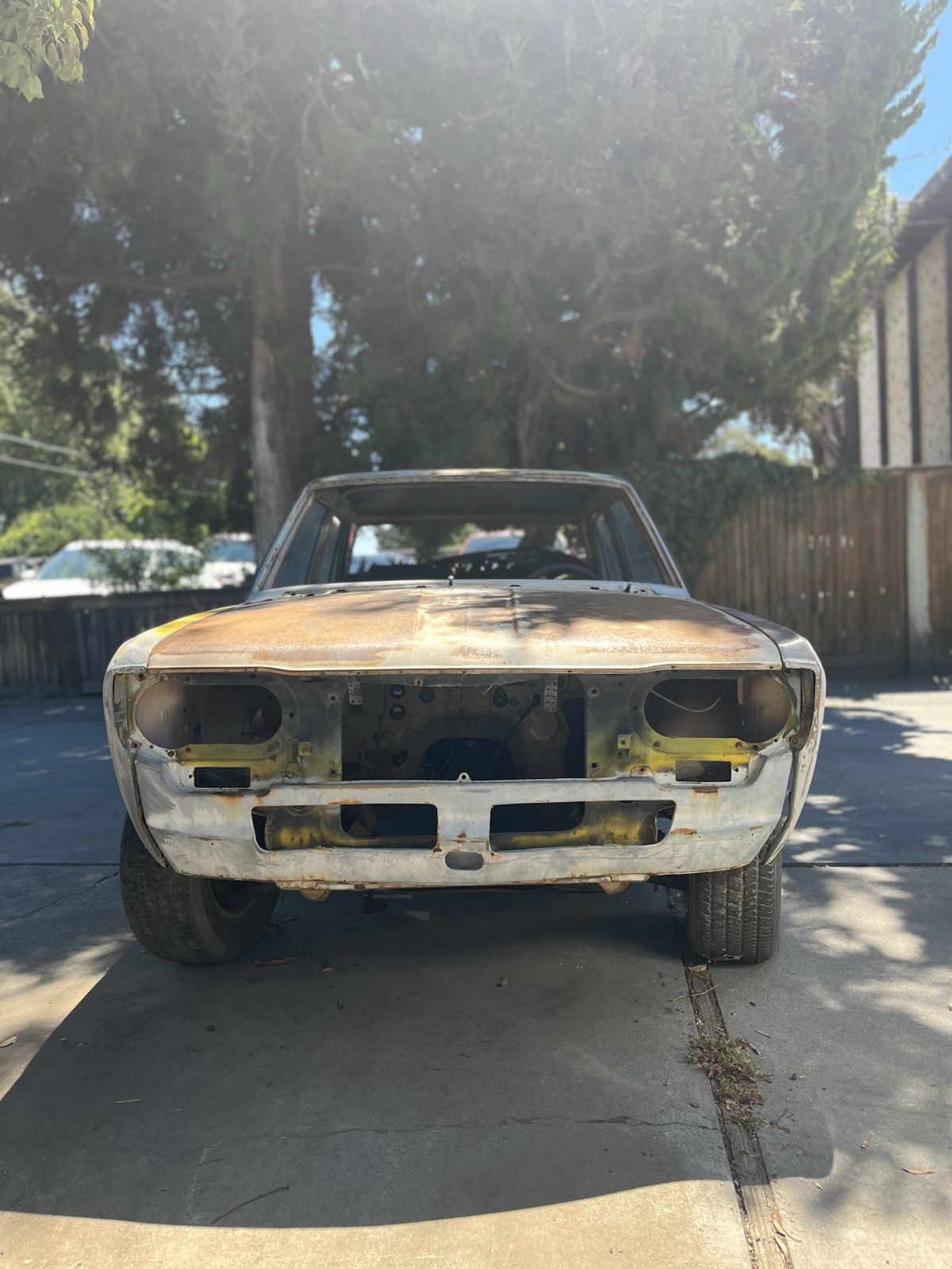 1972 4door Dutson 510