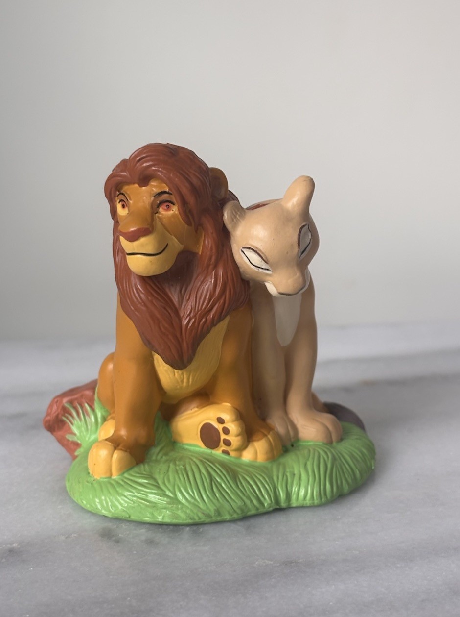 Disney The Lion King 1994 Vintage Lil Classics Simba And Nala PVC Figure