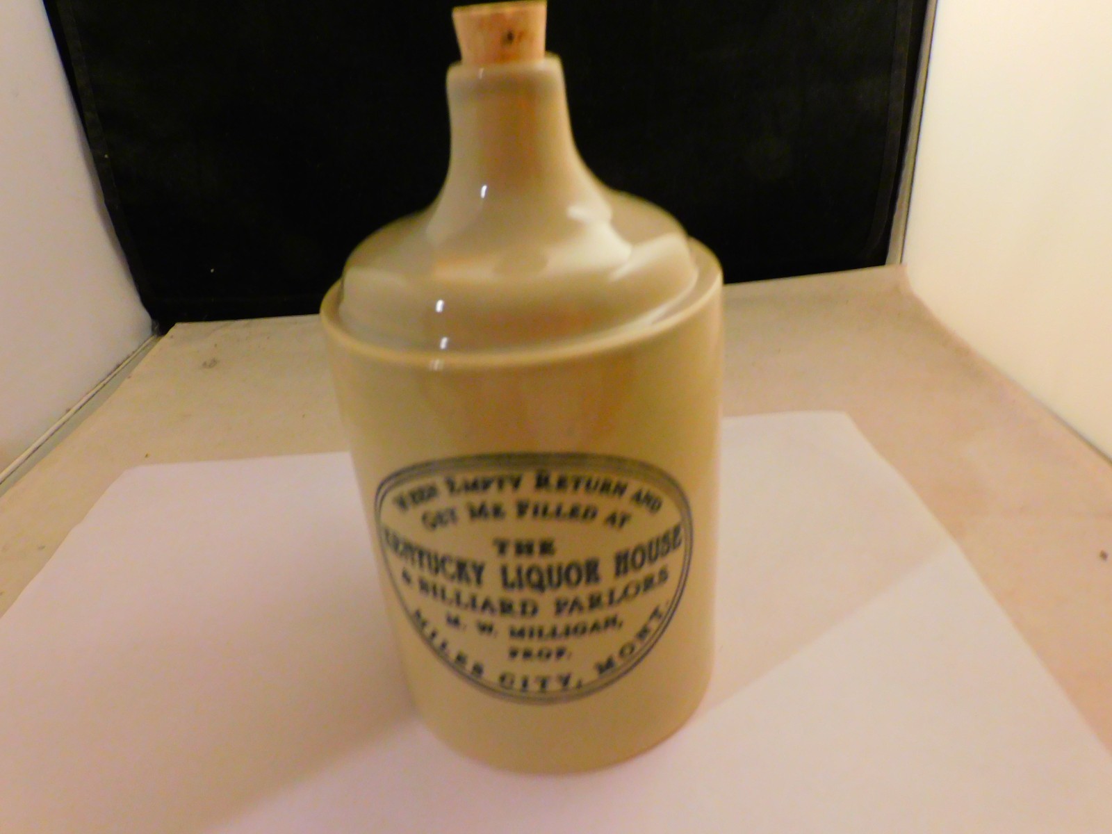 2005 Red Wing Collectors Society Miles City Montana Commemorative Stoneware Jug