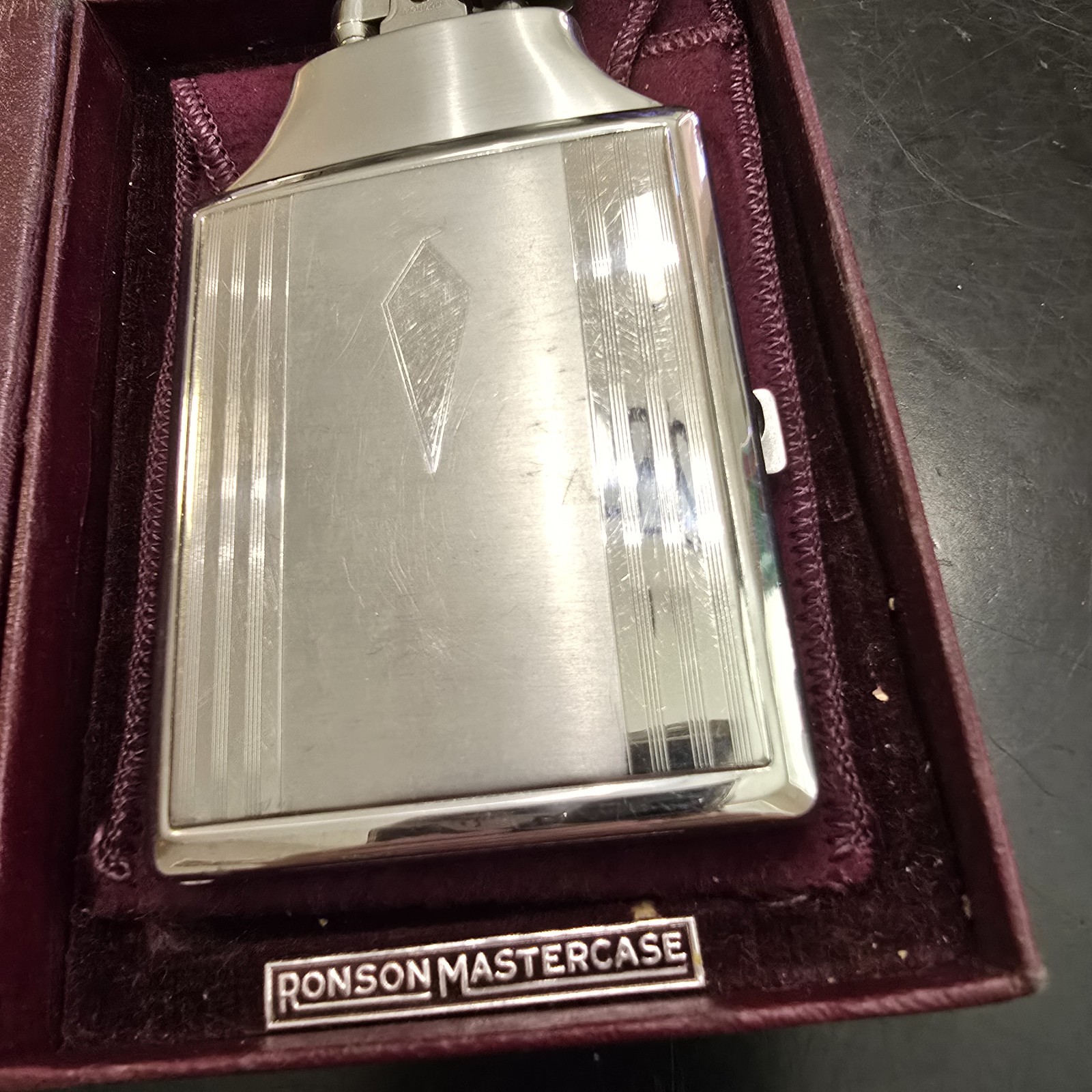 Vintage Ronson Lighter Cigarette case 1940\'s Art Deco RONSON Mastercase in box