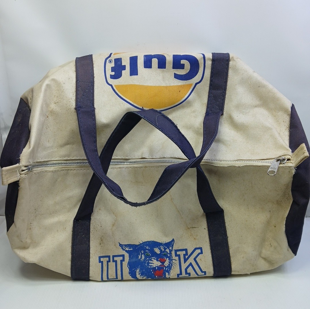 RARE Vtg 1990’s Duffle Bag UK Kentucky Wildcats Sponsor GULF Oil Company *USED*