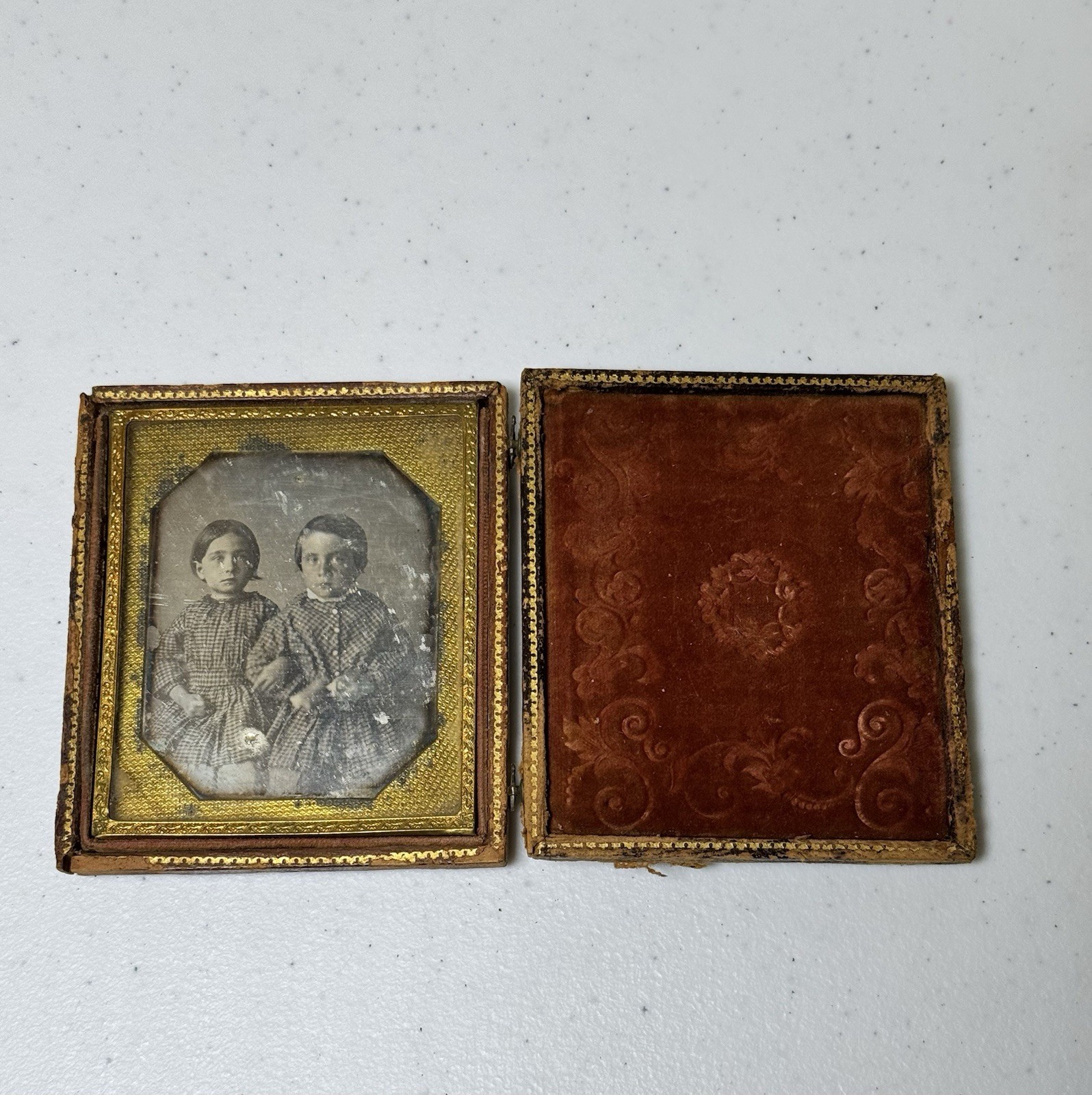 Antique 1/6 Plate Tintype Photo Cased Scalloped Metal Hardware daguerreotypes