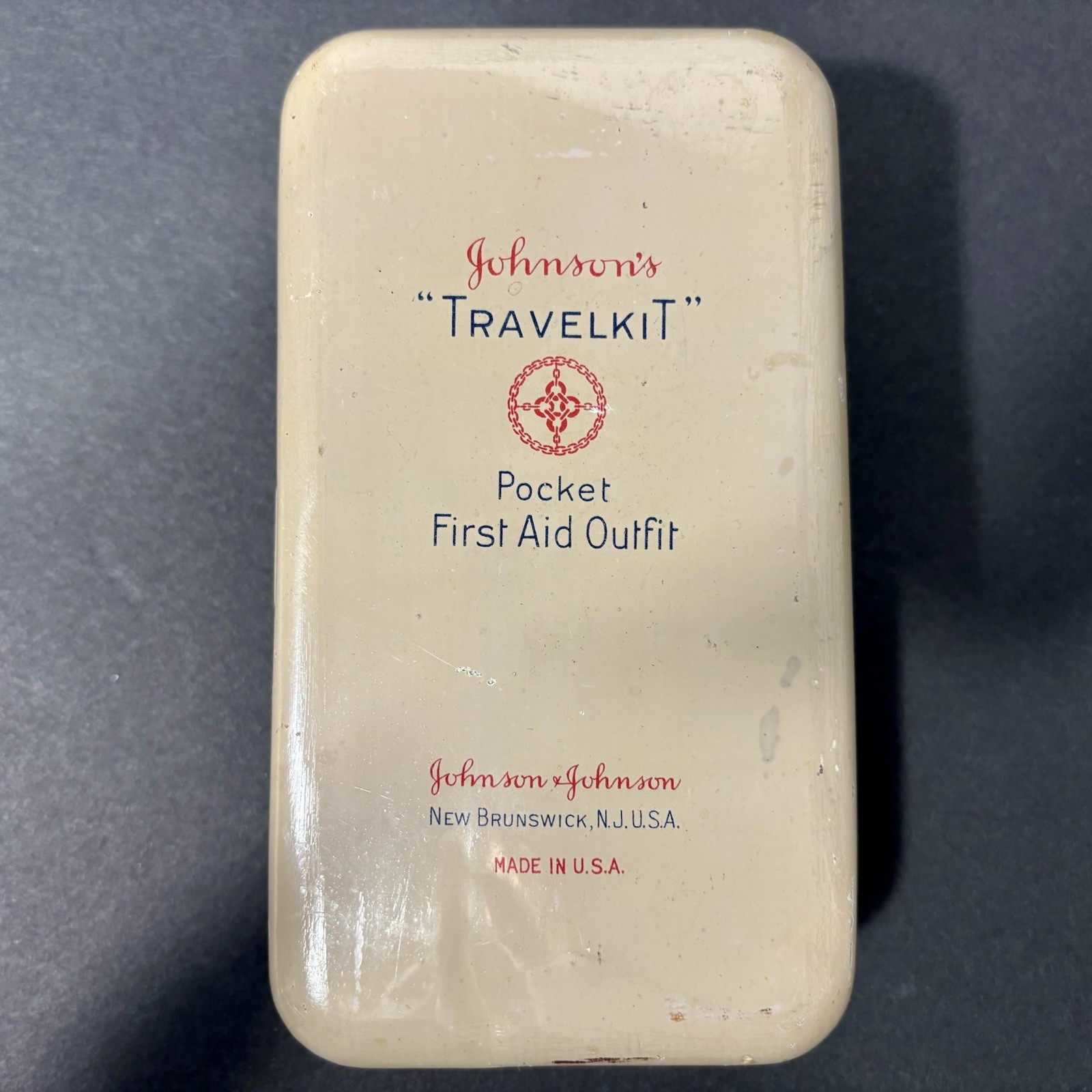 Vintage Johnson’s Travelkit Pocket First Aid Outfit 1940 USA Tin Case