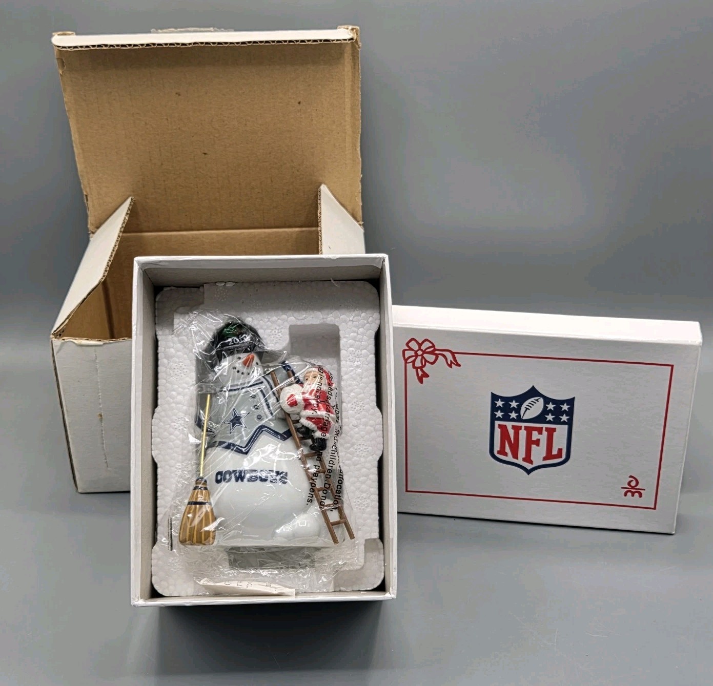 Danbury Mint 2012 Dallas Cowboys Rare Snowman Christmas Ornament Brand New NIB