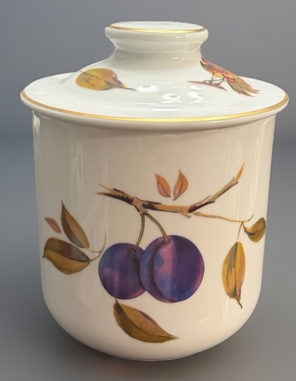 Royal Worcester Evesham Gold Lidded 6” Small Canister England Fruit White