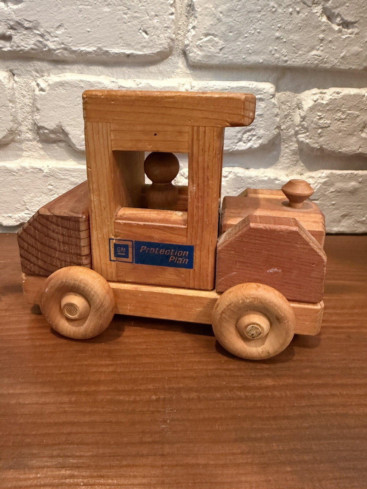 VTG 70s Pinehouse Toys Wooden Car General Motors GM Protection Plan Pen Holder