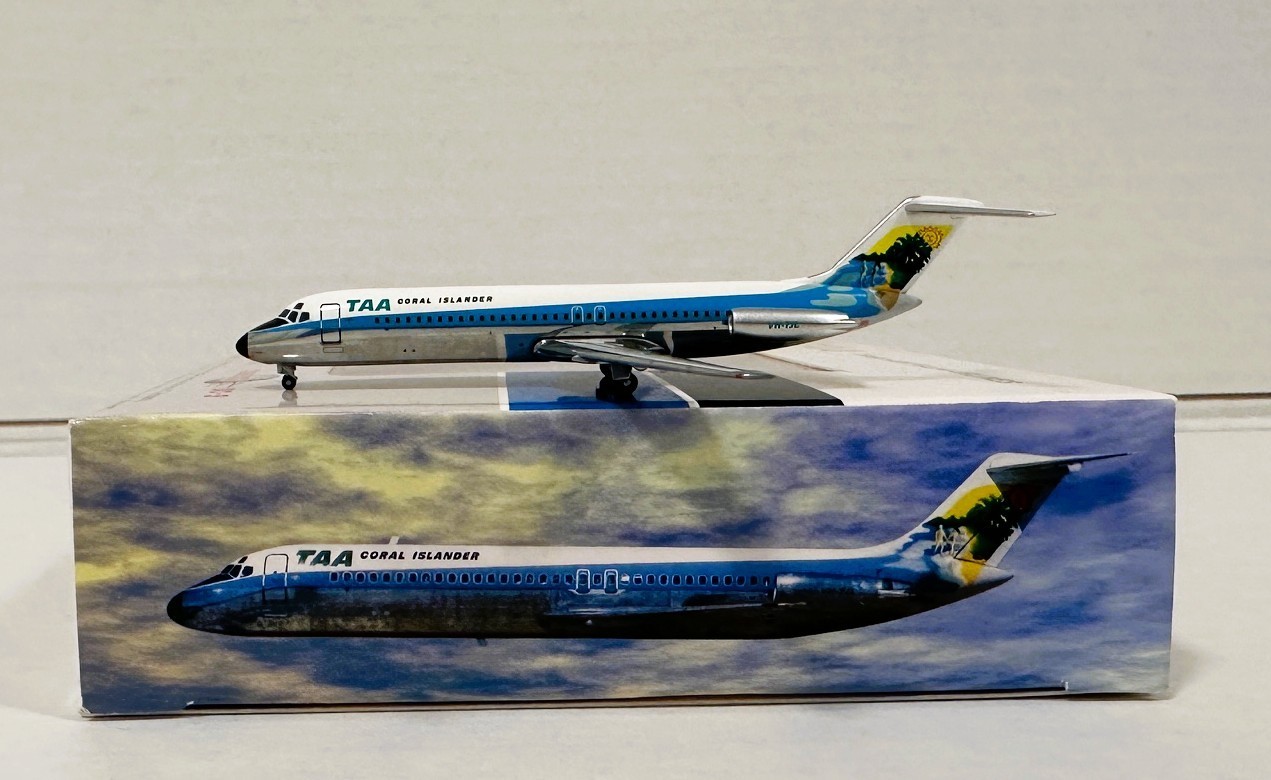 Aeroclassics TAA Coral Islander Douglas DC-9-30 VH-TJL Diecast 1/400 Jet Model