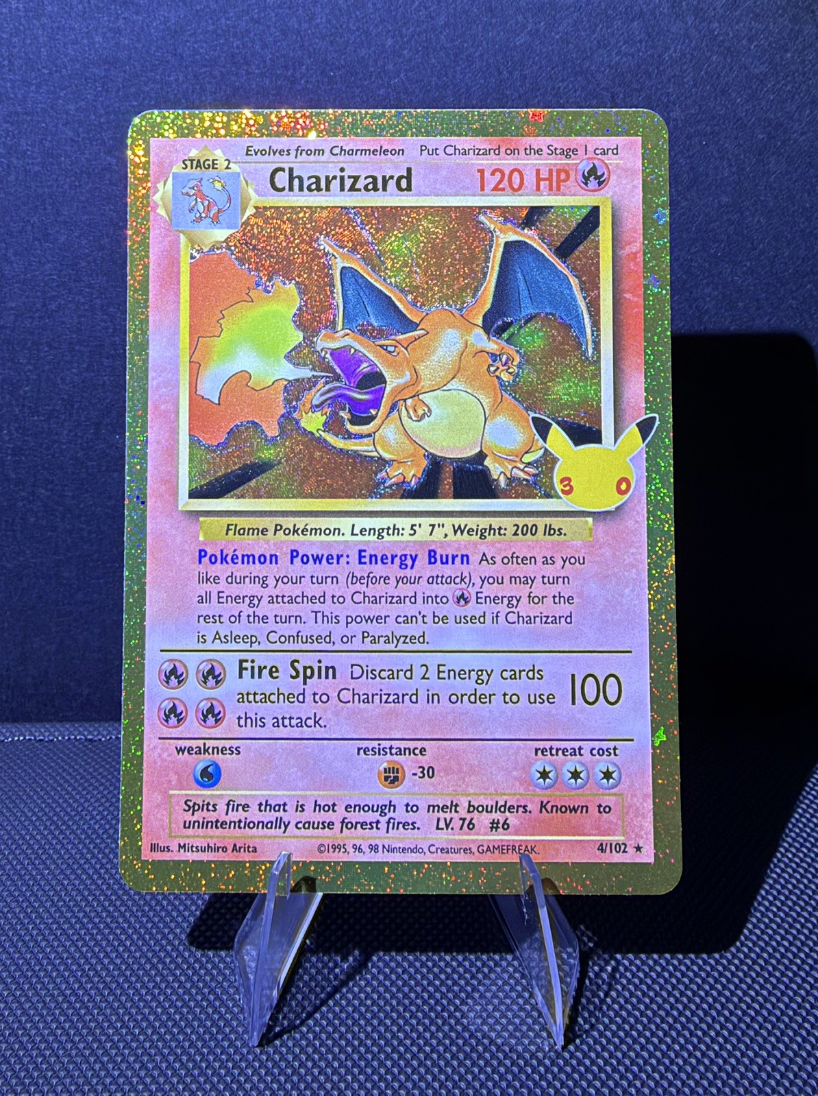 Pokemon 30th anniversary Gold Charizard 4/102 NM
