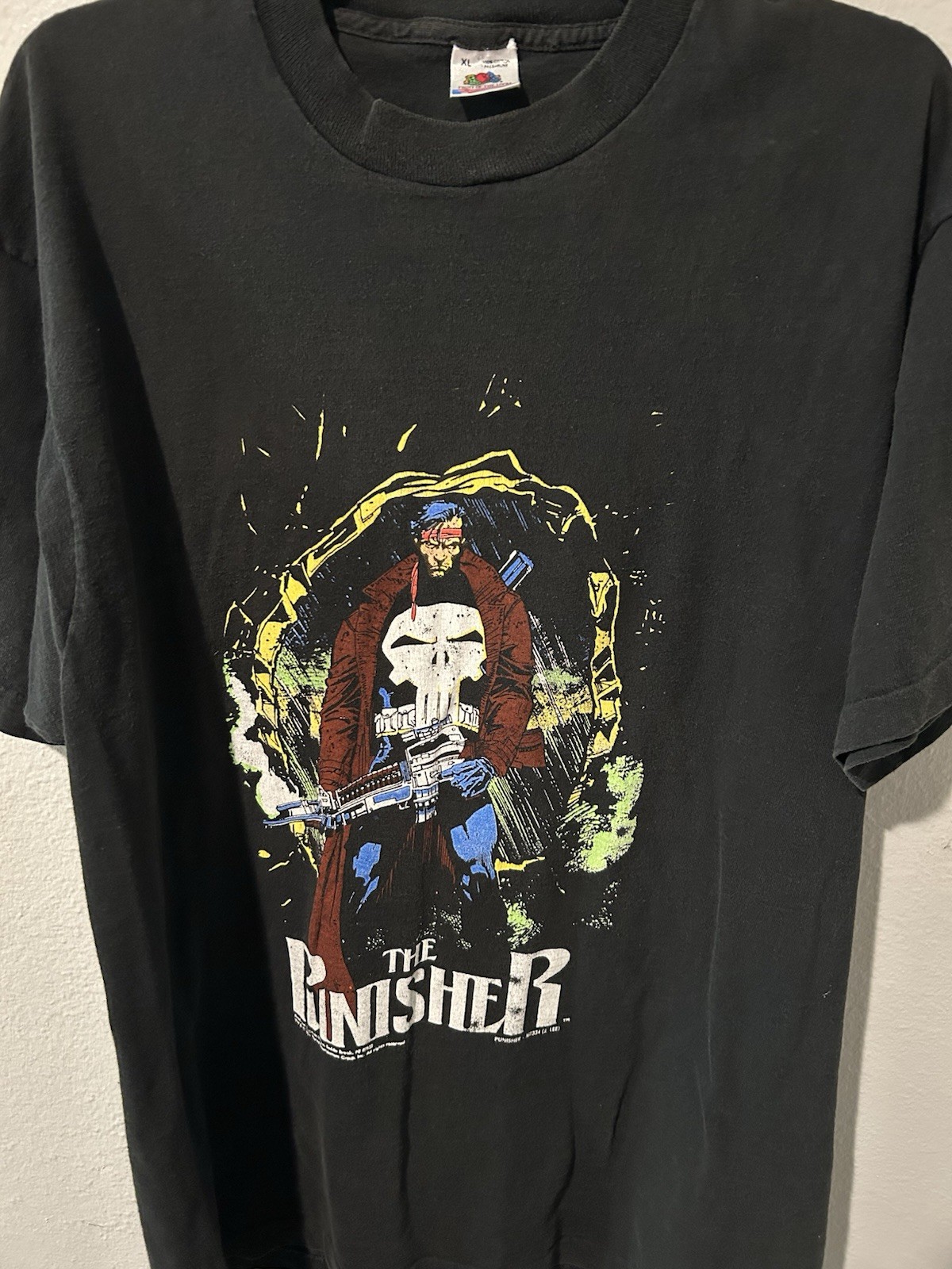 Vtg 1991 The Punisher Marvel Comics Size X-Large Comic Images Jim Lee